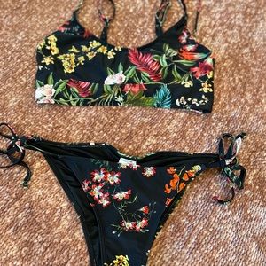 Nanamacs Bikini set